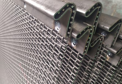 Rectangular Opening Woven Wire Screen